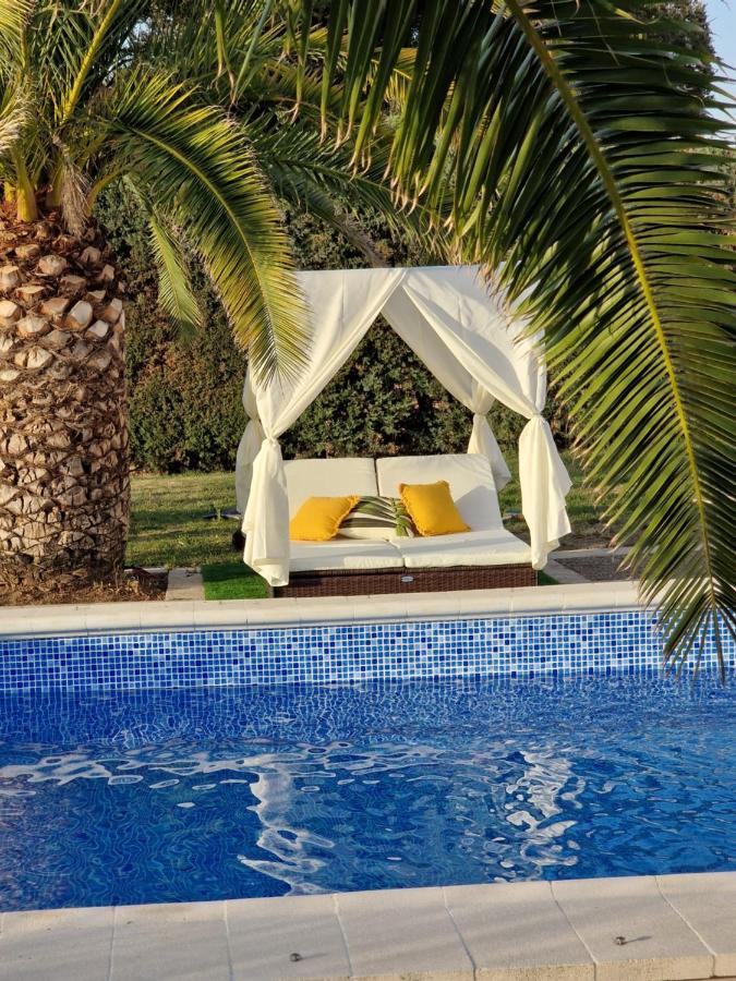 Casa Rural El Canto Del Agua Мальпартида-де-Пласенсия Экстерьер фото