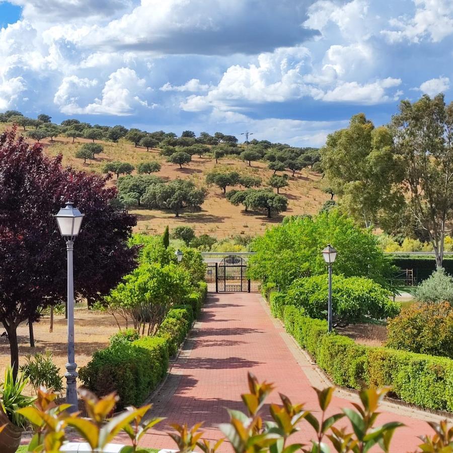 Casa Rural El Canto Del Agua Мальпартида-де-Пласенсия Экстерьер фото